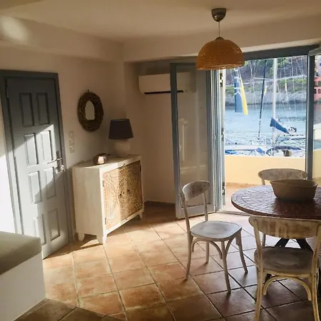 The Cove Assos Villa *