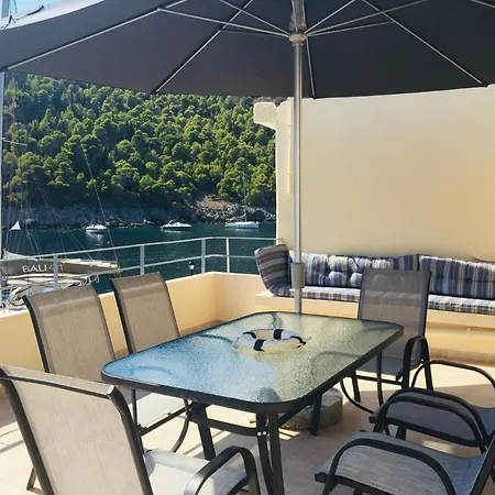 The Cove Assos Asos